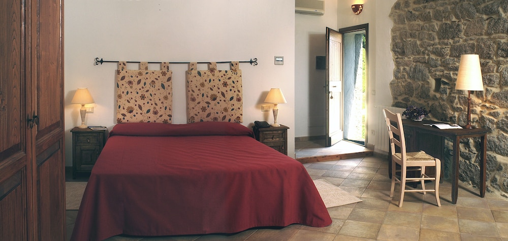 Tenuta Pilastru 5/45