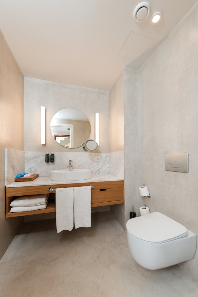 Folie Marine Beach Hotel & Club - Soleil Resort 44/46