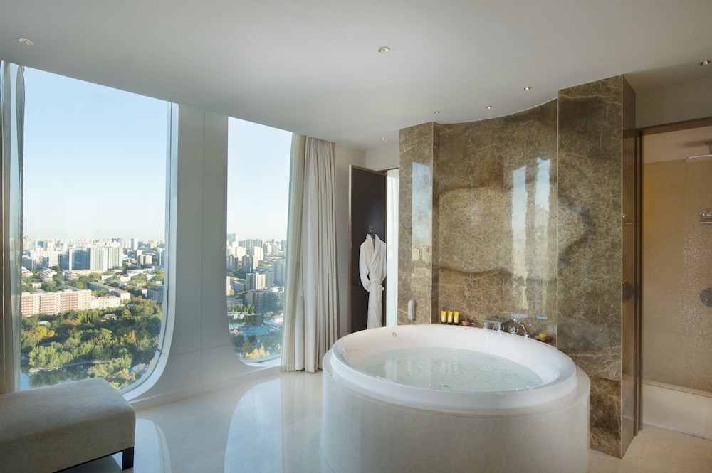 Conrad Beijing 22/85