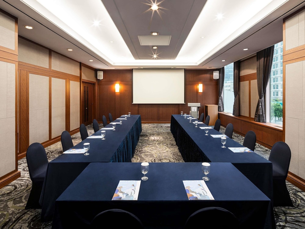 Novotel Ambassador Seoul Gangnam 63/71