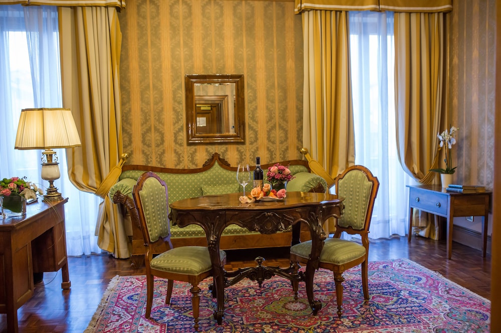 Due Torri Hotel Verona 74/85