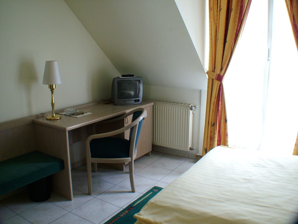 UNO Hotel Posthof Saarlouis 17/42