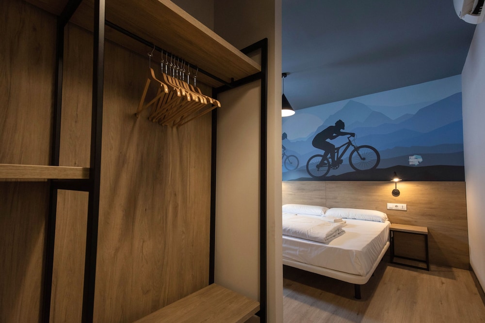 Font Andorra Hostel 25/53