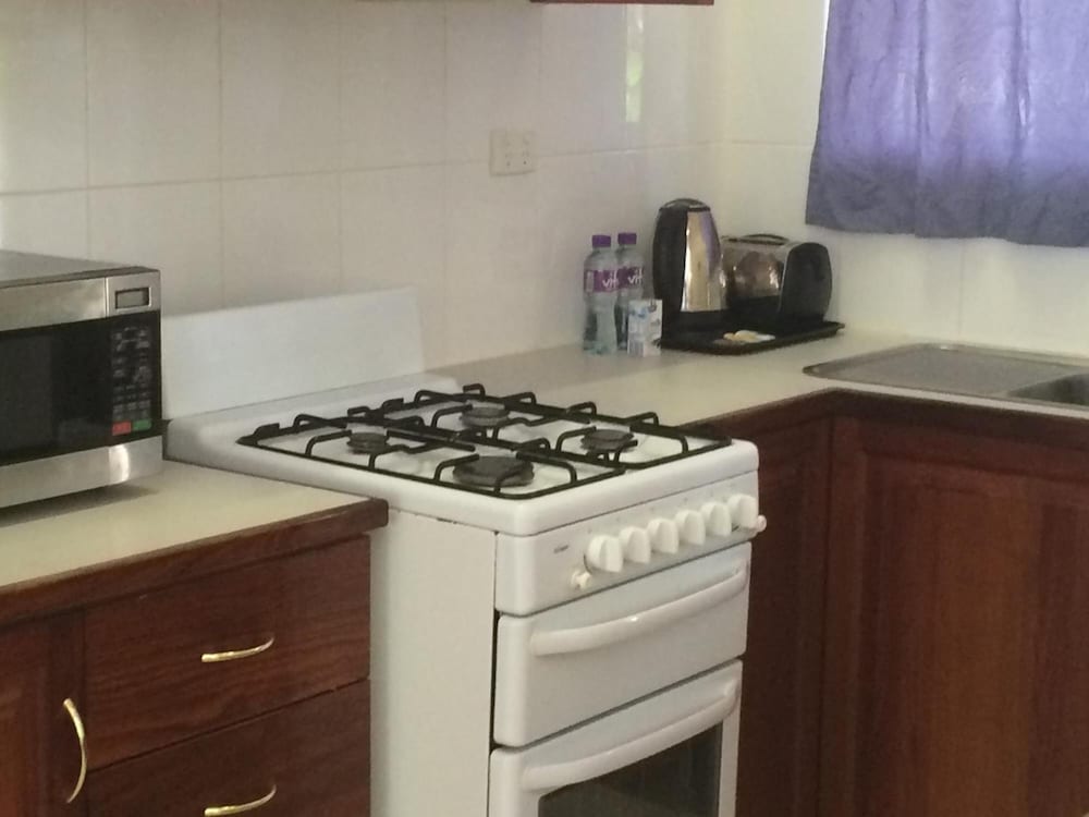 Madang Star International Hotel 60/60