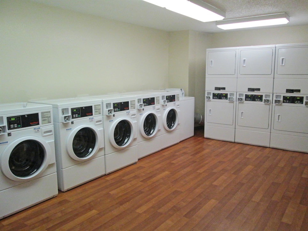 Hawthorn Extended Stay by Wyndham Irving DFW North 46/69