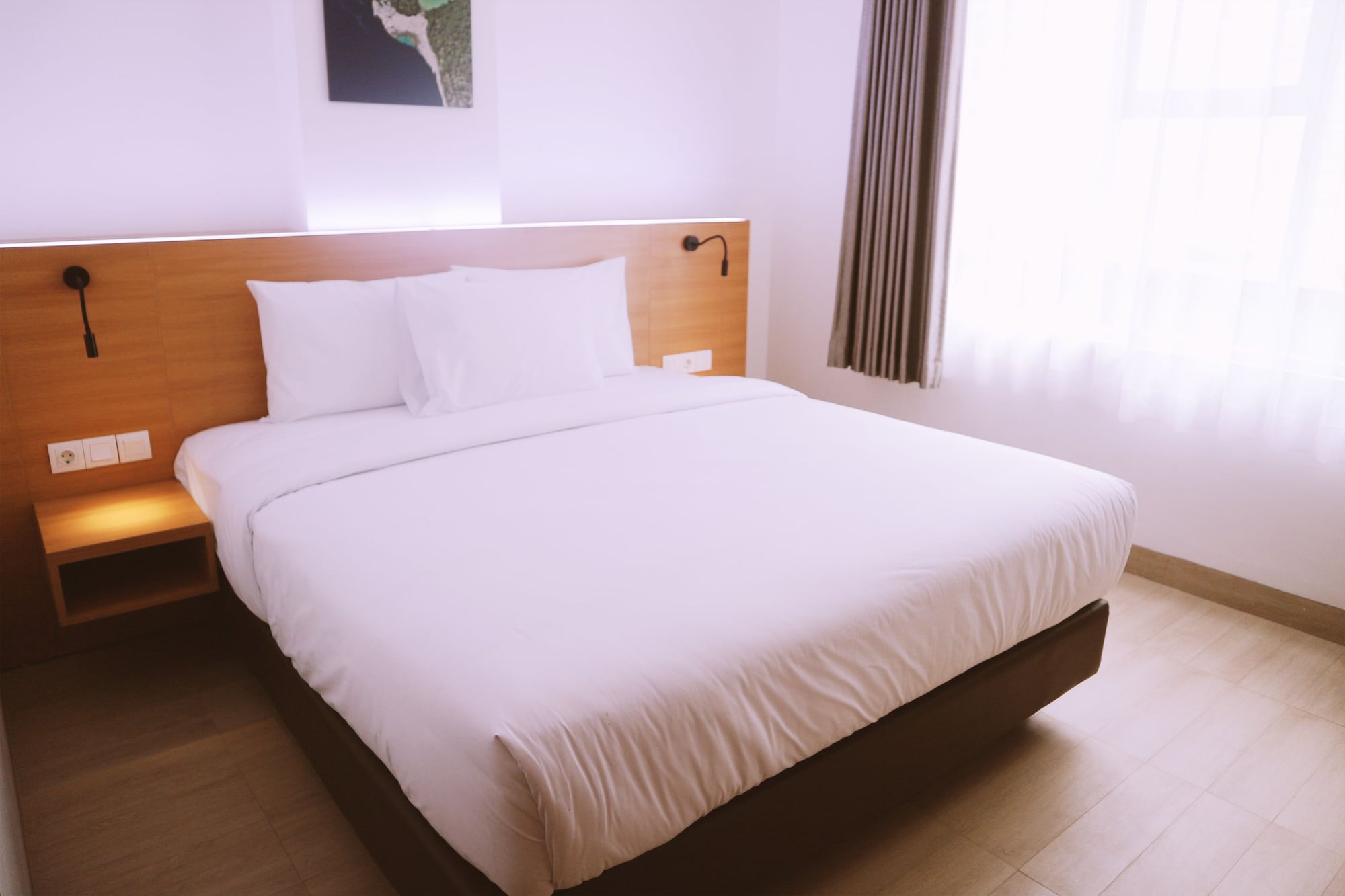 SUPERIOR, DOUBLE OR TWIN BED