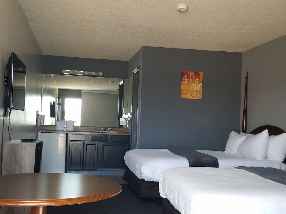 Ramada by Wyndham New Orleans 6/27