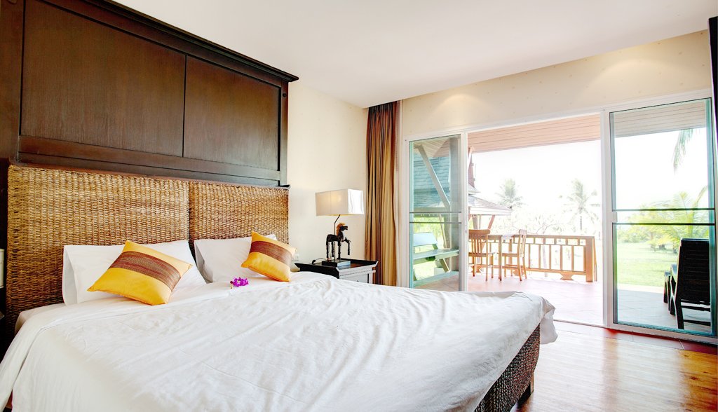 C&N Kho Khao Beach Resort 4/50