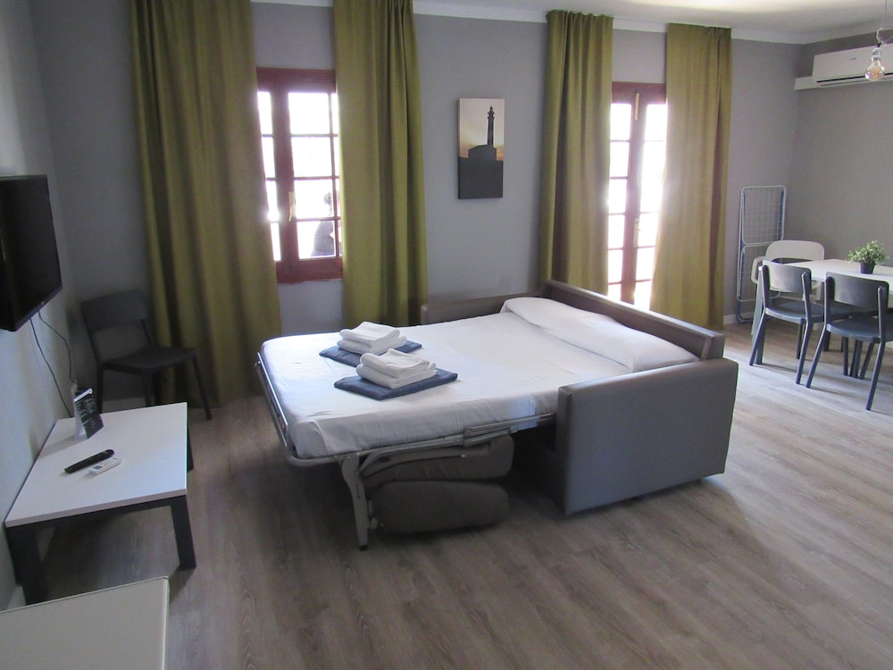 Nelva Resort 30/63