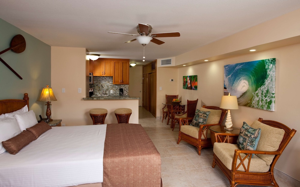 Lahaina Shores Beach Resort 37/57