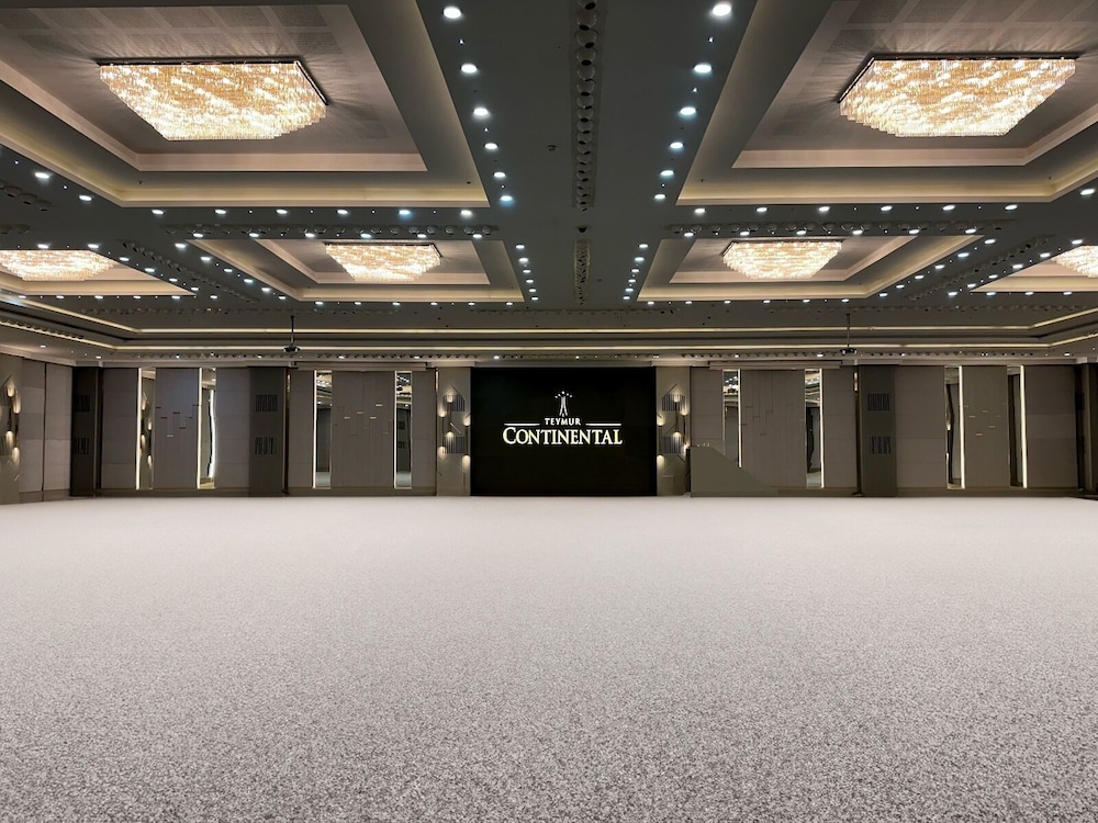 Teymur Continental Hotel 9/46