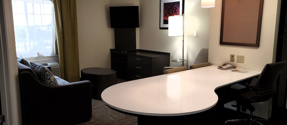 Candlewood Suites Houston Medical Center 61/72