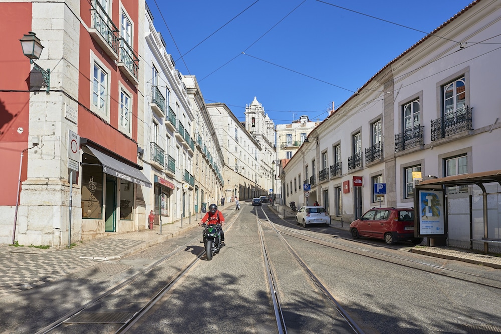 Lisbon Five Stars Apartments Combro 7 45/50