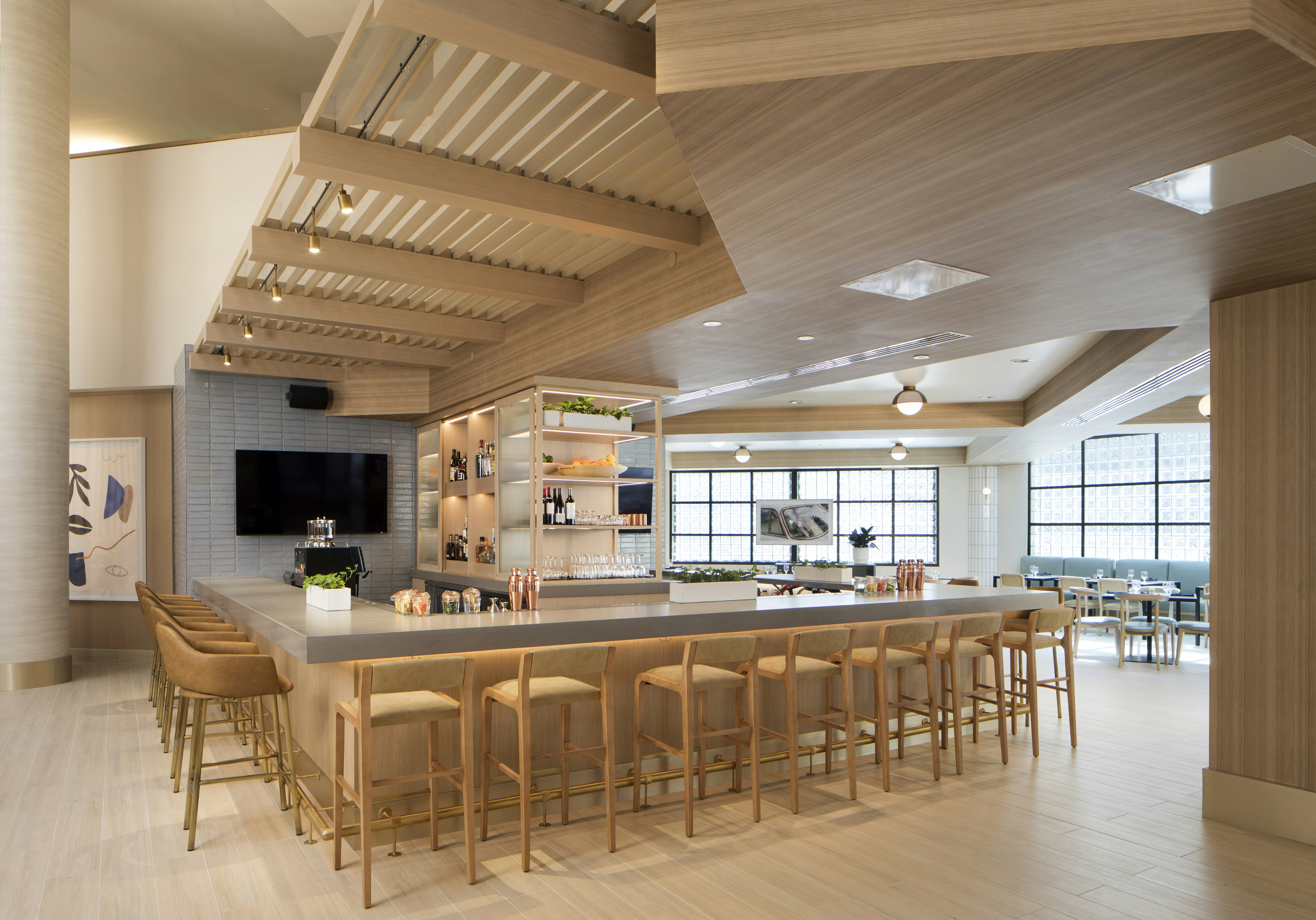 Hilton Santa Monica Hotel Suites 49/65