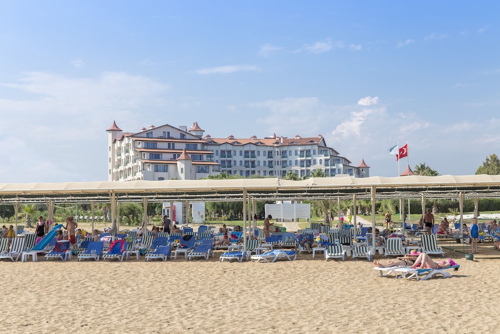 Bella Resort Hotels And Spa 58/73