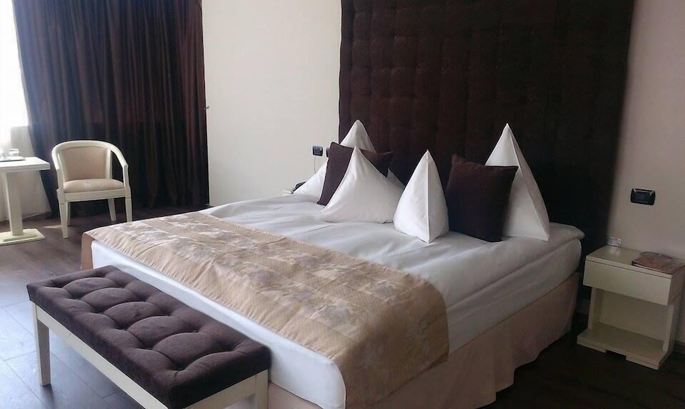 Paradis Hotel 17/34