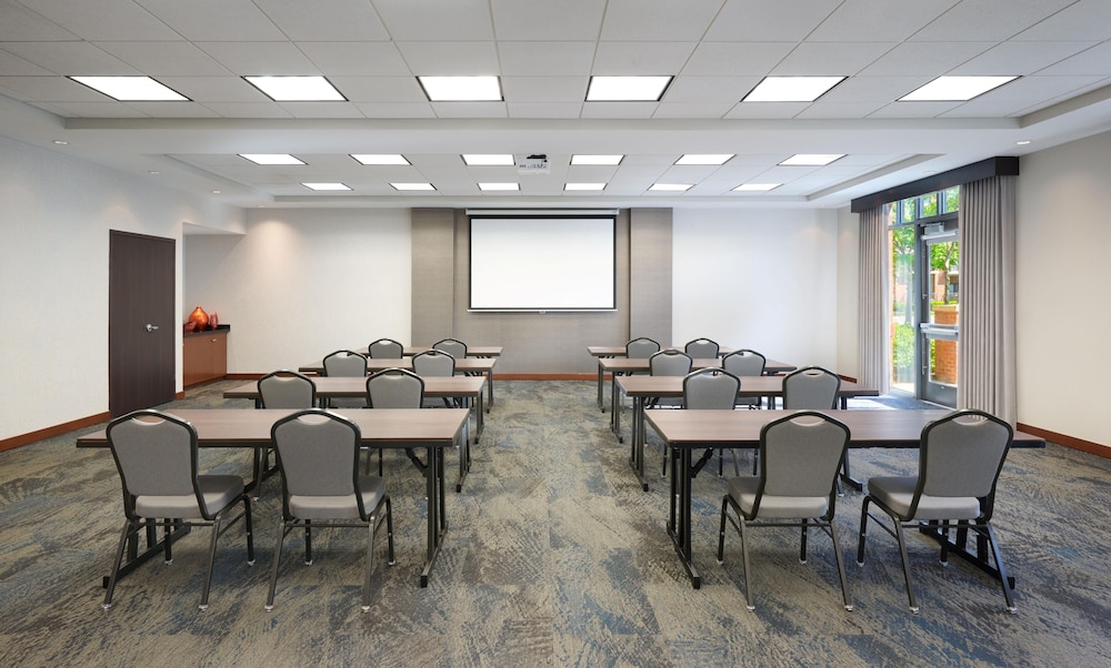 Hyatt Place Columbus Osu 62/70