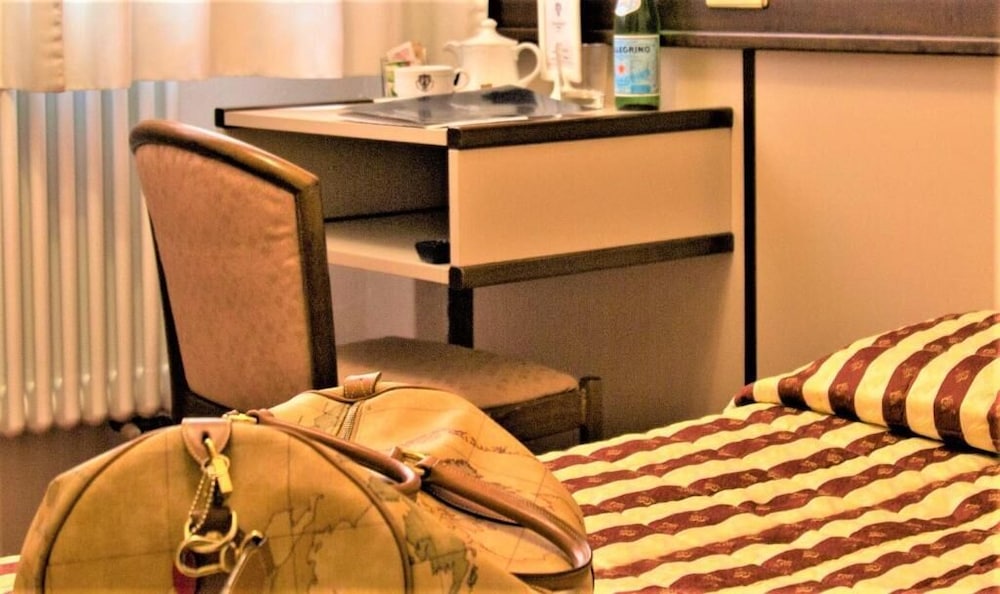Hotel Papa 35/51