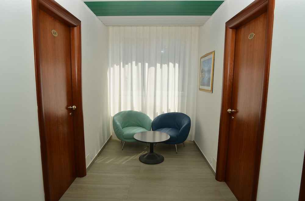 Hotel Germania 9/24