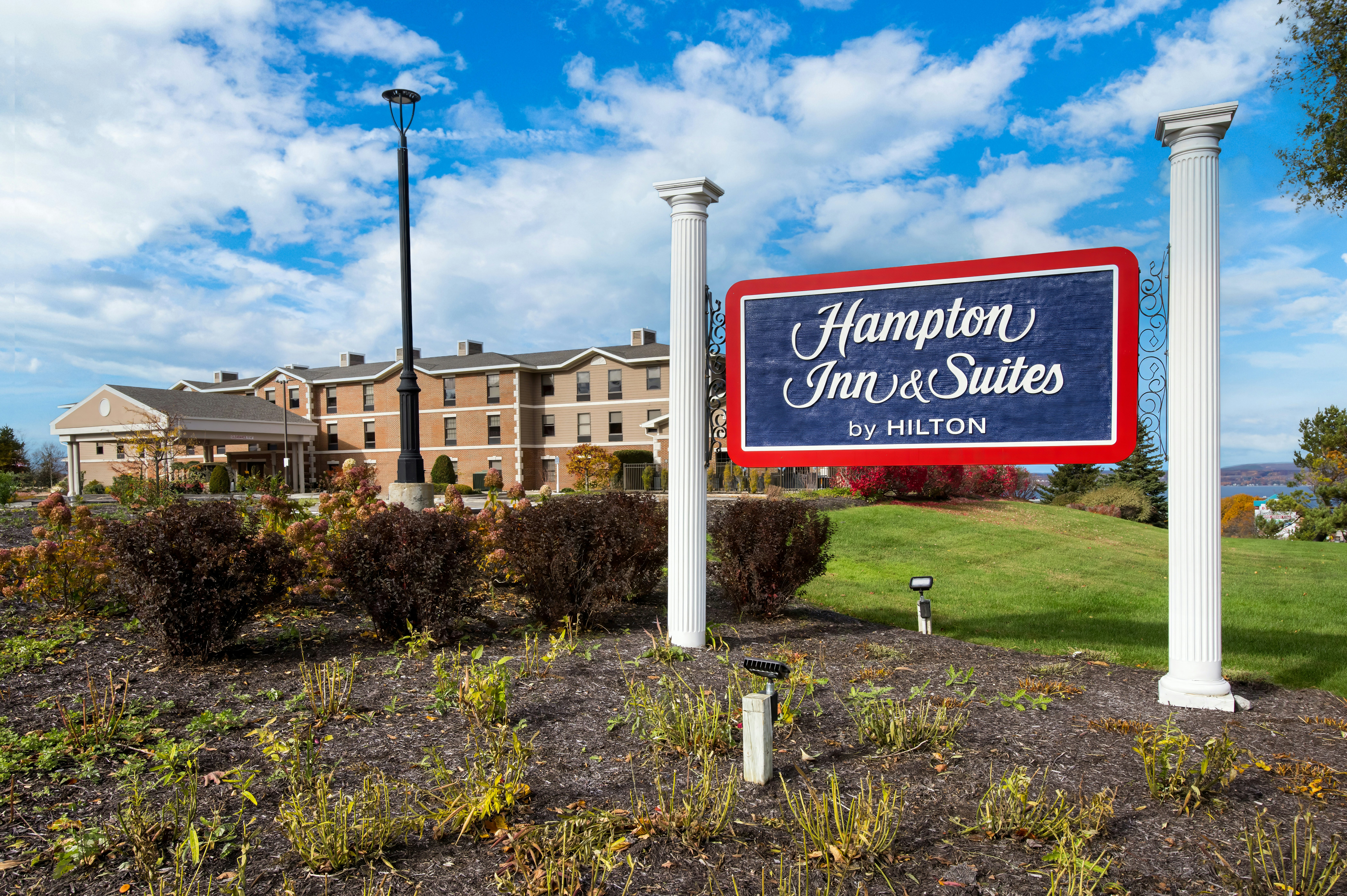 Hampton Inn & Suites by Hilton Petoskey 5/75