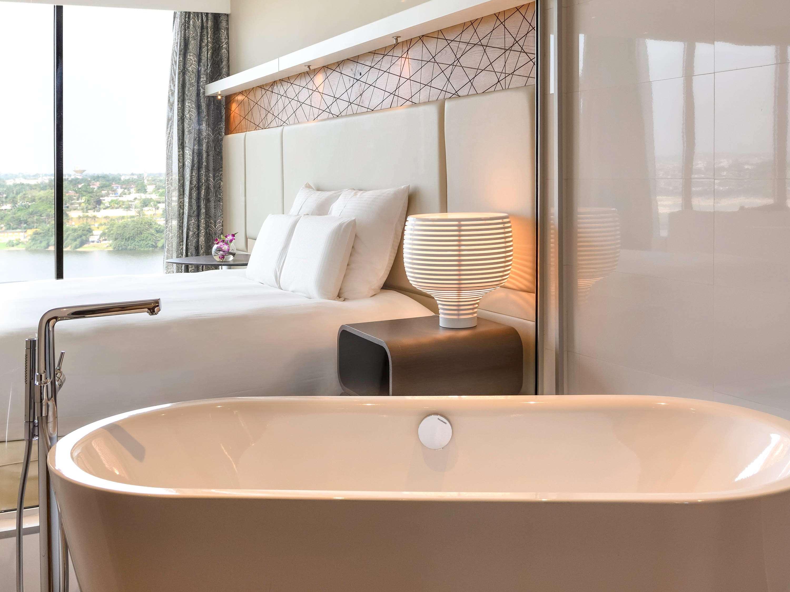 Premium, Junior Suite, King Bed, Lagoon View