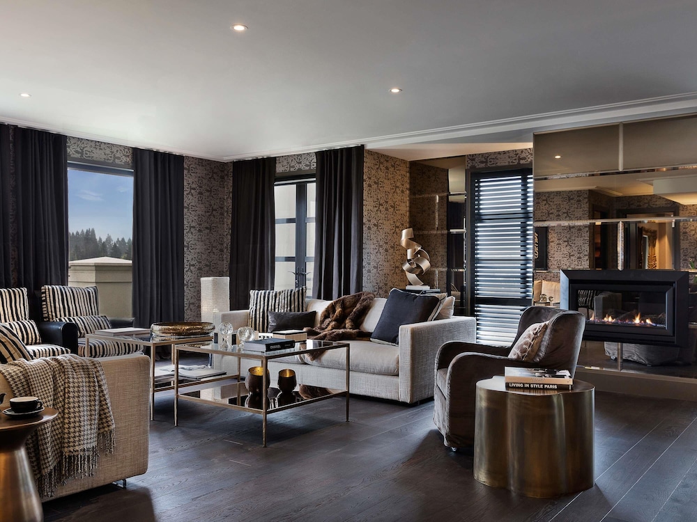 Sofitel Queenstown Hotel and Spa 38/58