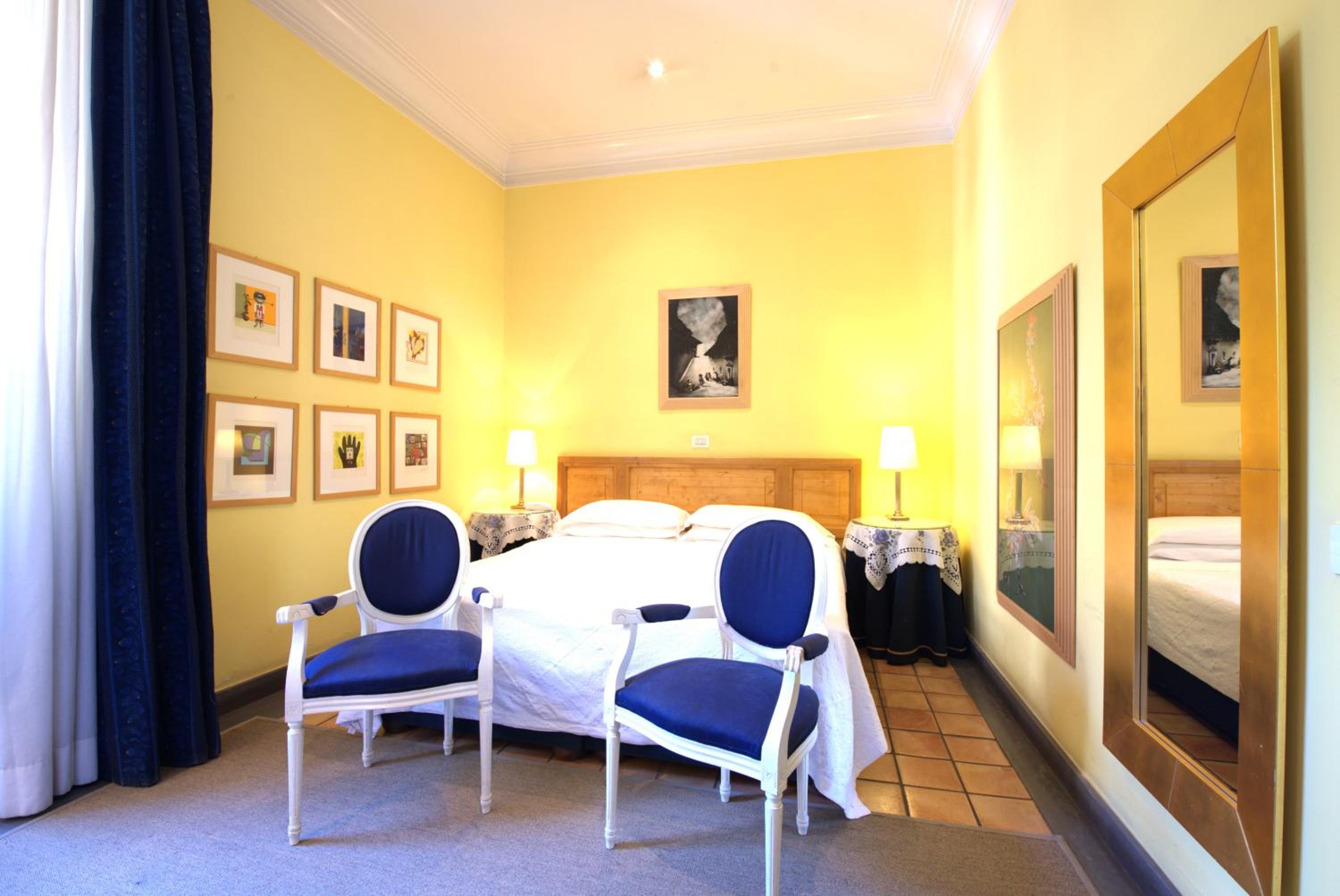 غرفة بسرير مزدوج أو سريرين منفصلين، Hotel Locanda Cairoli 10/10