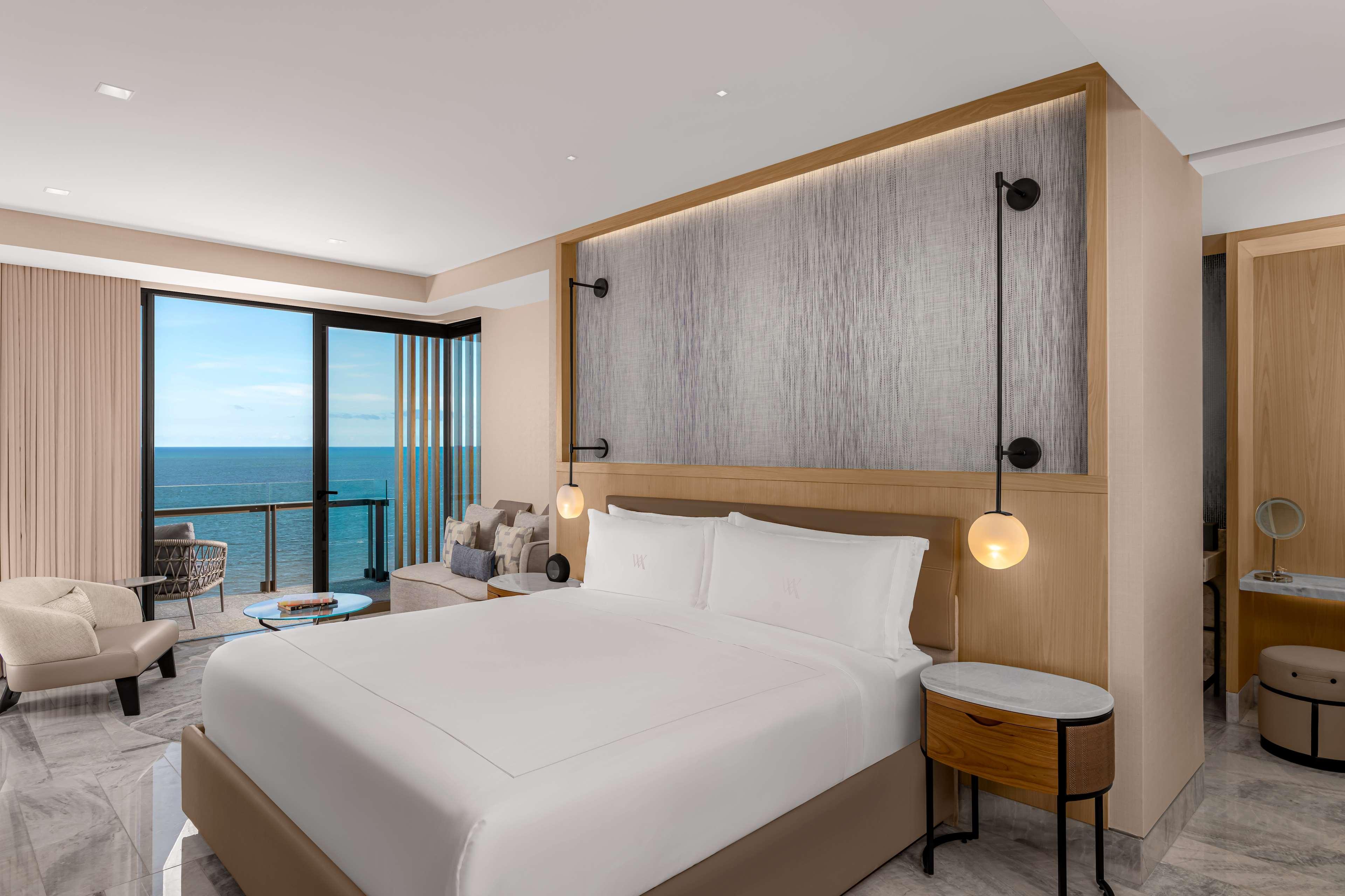 Suite, Ocean Front