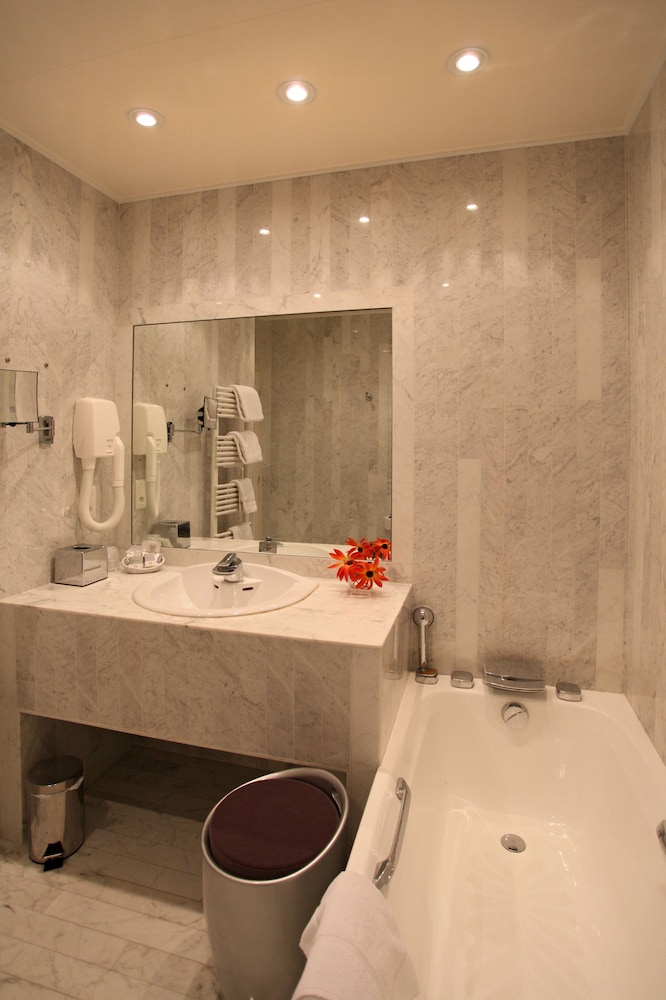 Hotel Pietracap 27/71