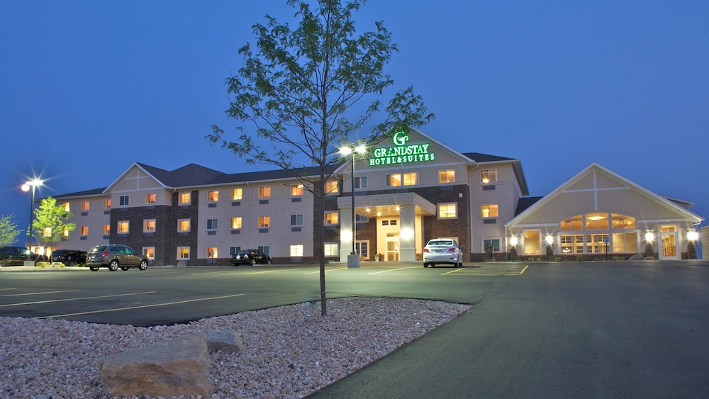 Grandstay Hotel Suites 6/44