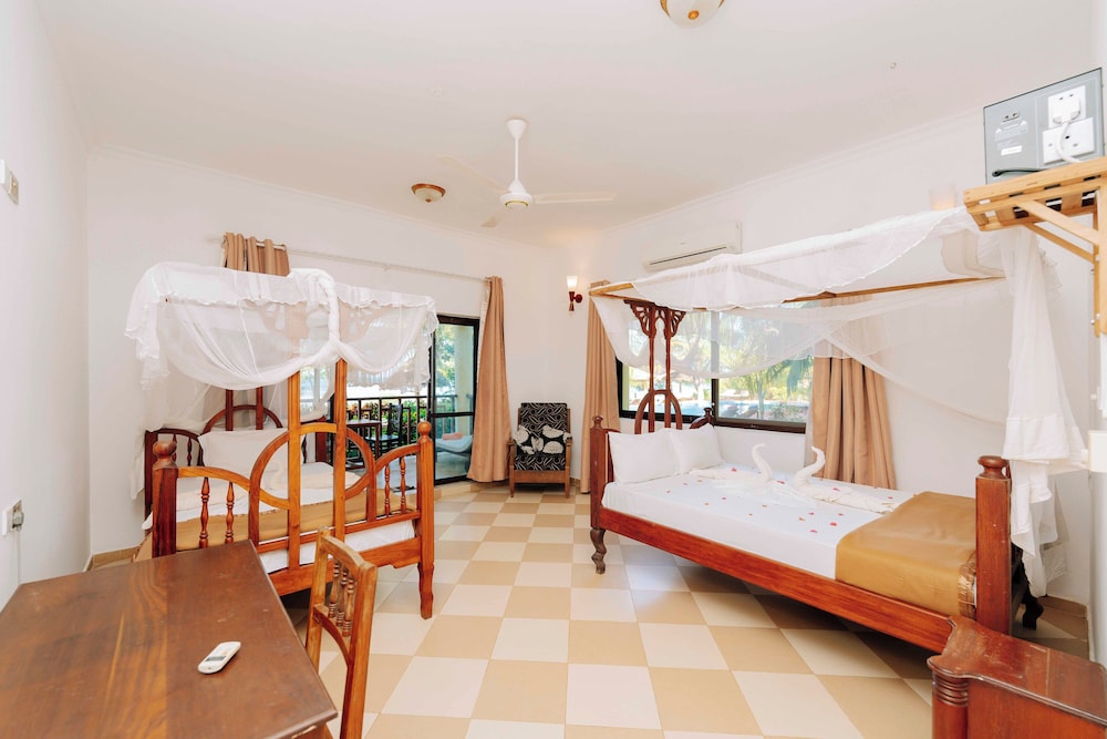 Ifa Beach Resort 8/50