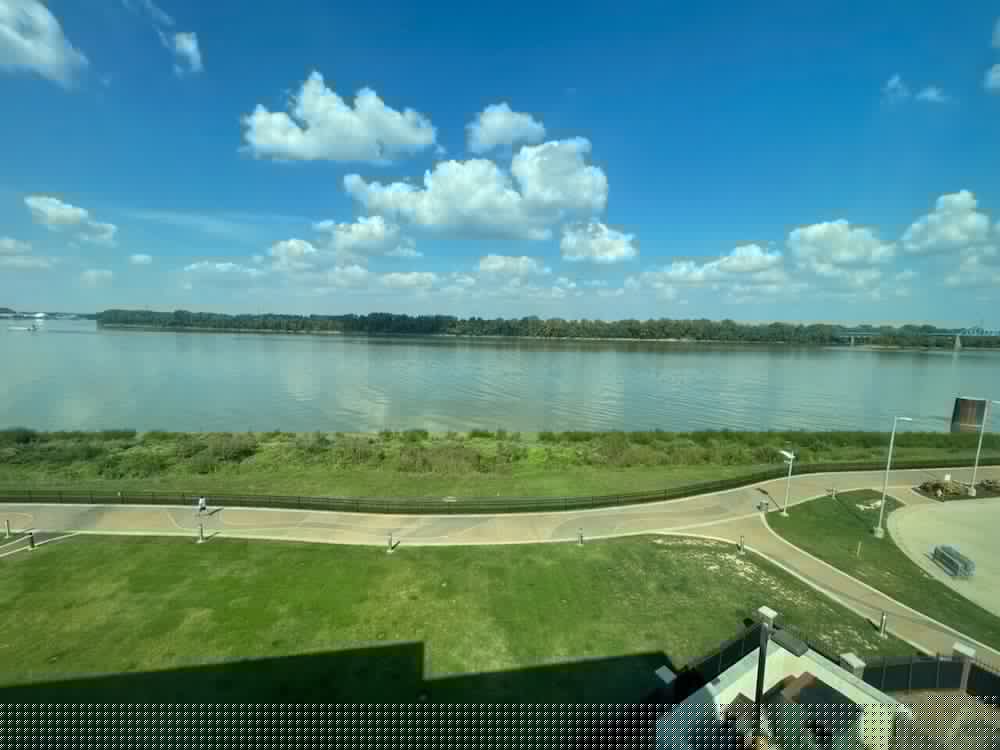 Holiday Inn Owensboro Riverfront 43/75