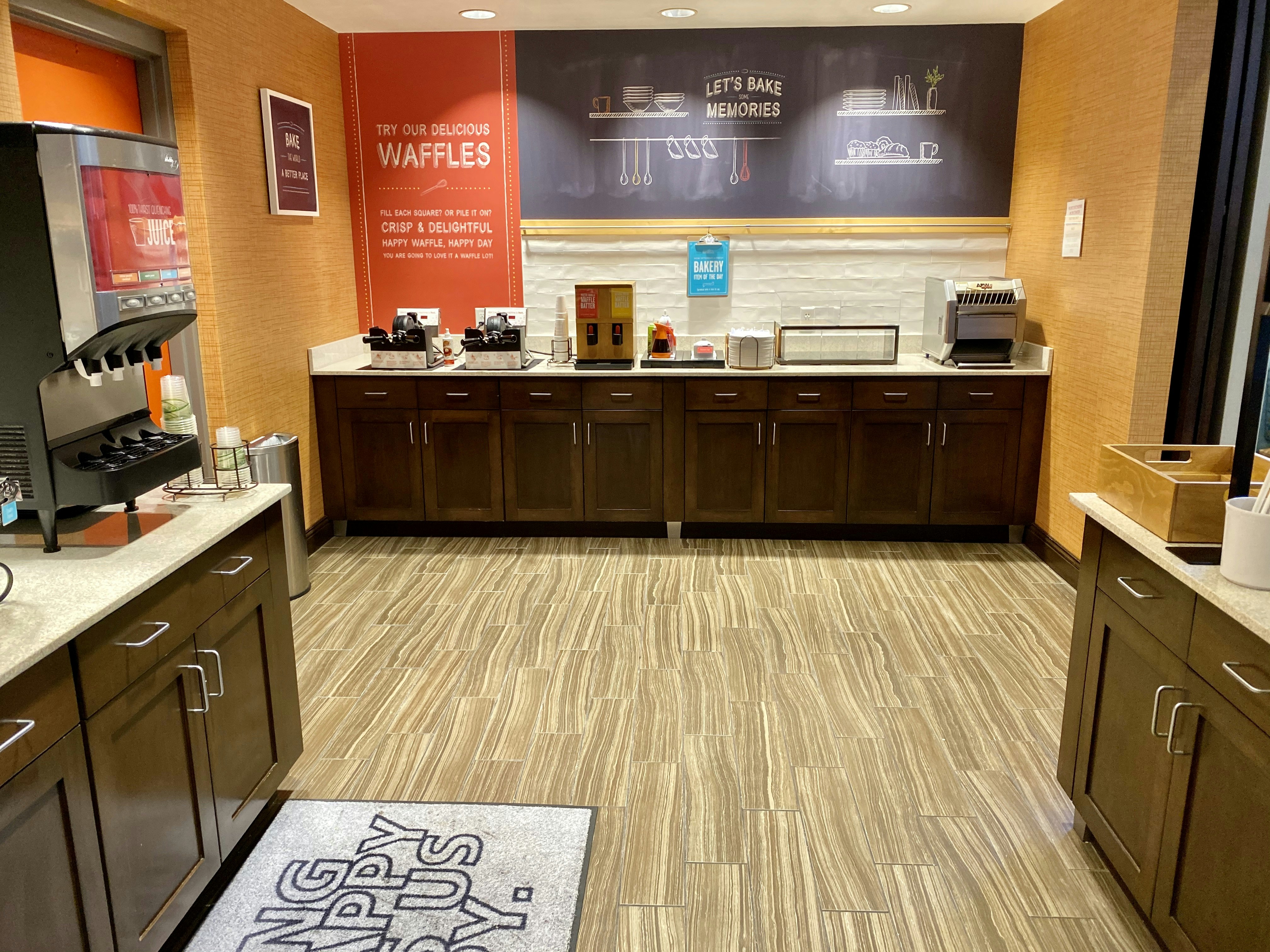 Lobby at HAMPTON INN SUITES DELAND, DELAND - FL