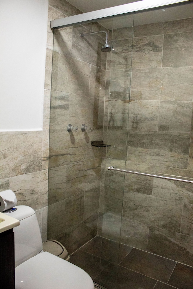 Azor Hotel Cali Versalles Ex Vizcaya Real 26/69