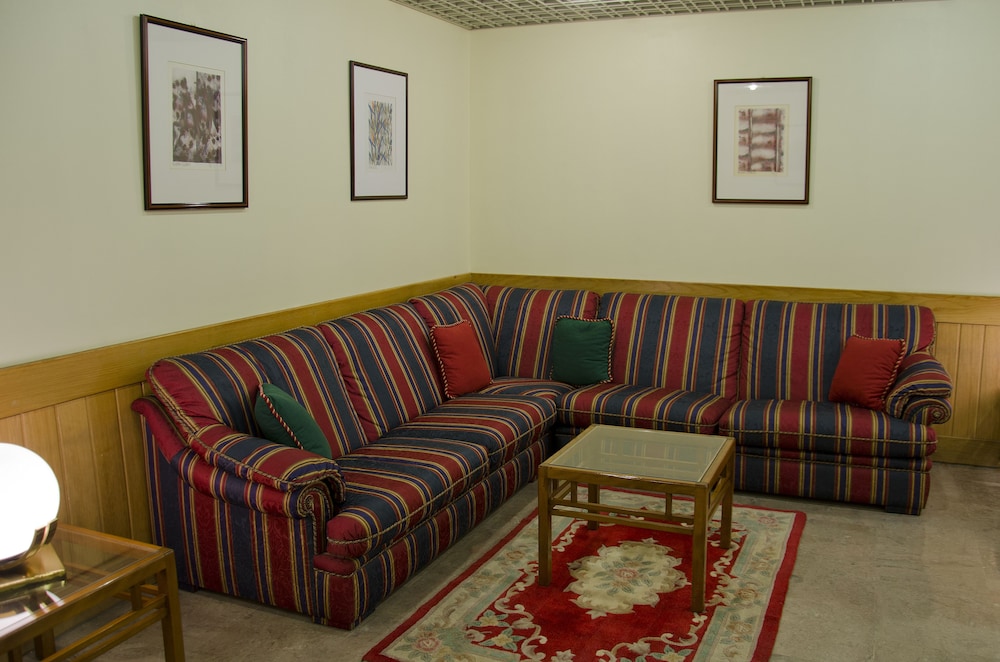 VIP Inn Berna Hotel 31/48