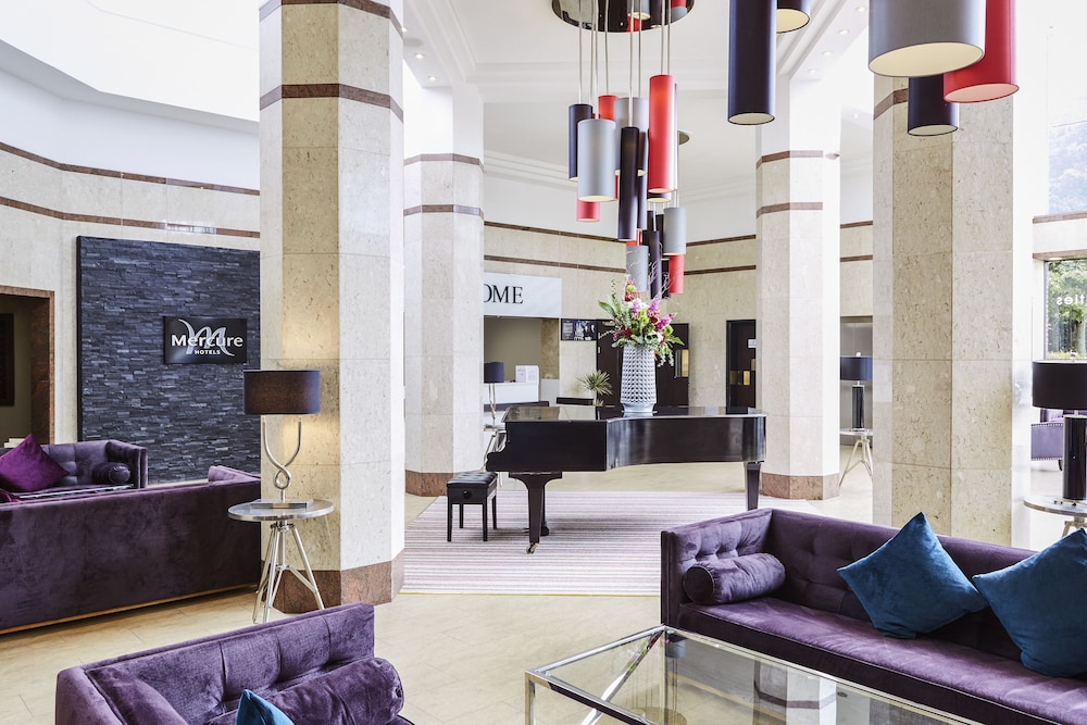 Mercure St Helens 27/50