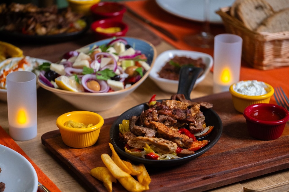 Kotinos Beach Hotel 24/47