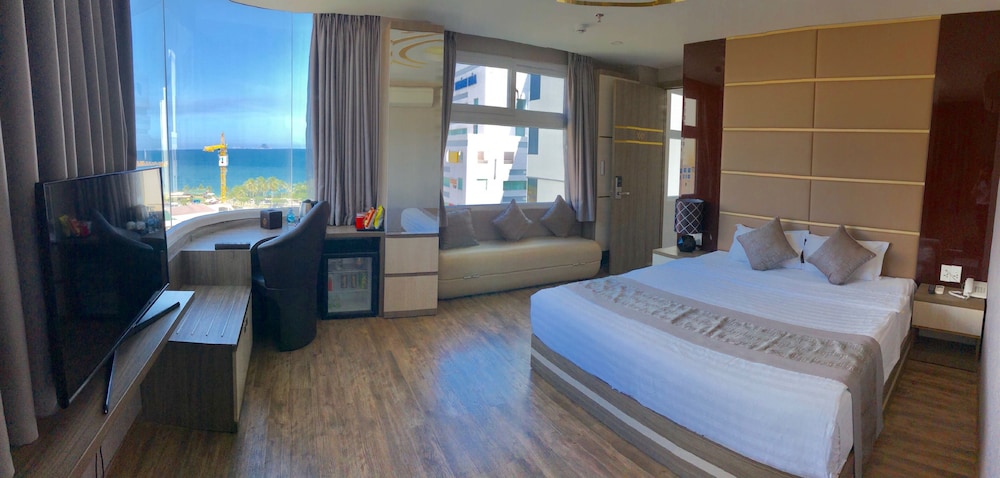 New Sun Hotel 11/50