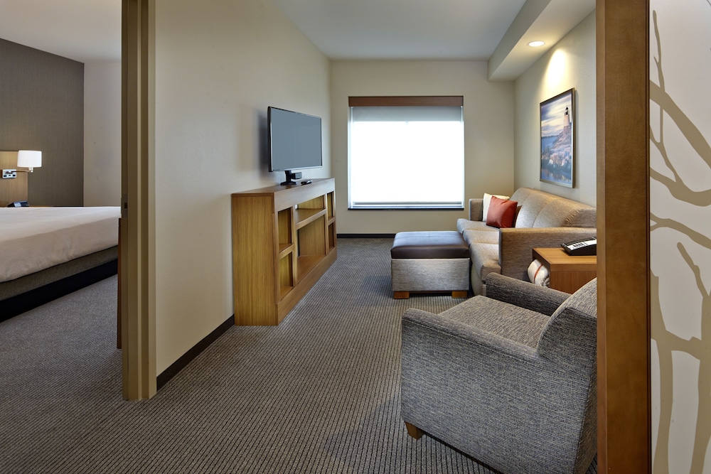 Hyatt Place Warwick/Providence Airport 36/58