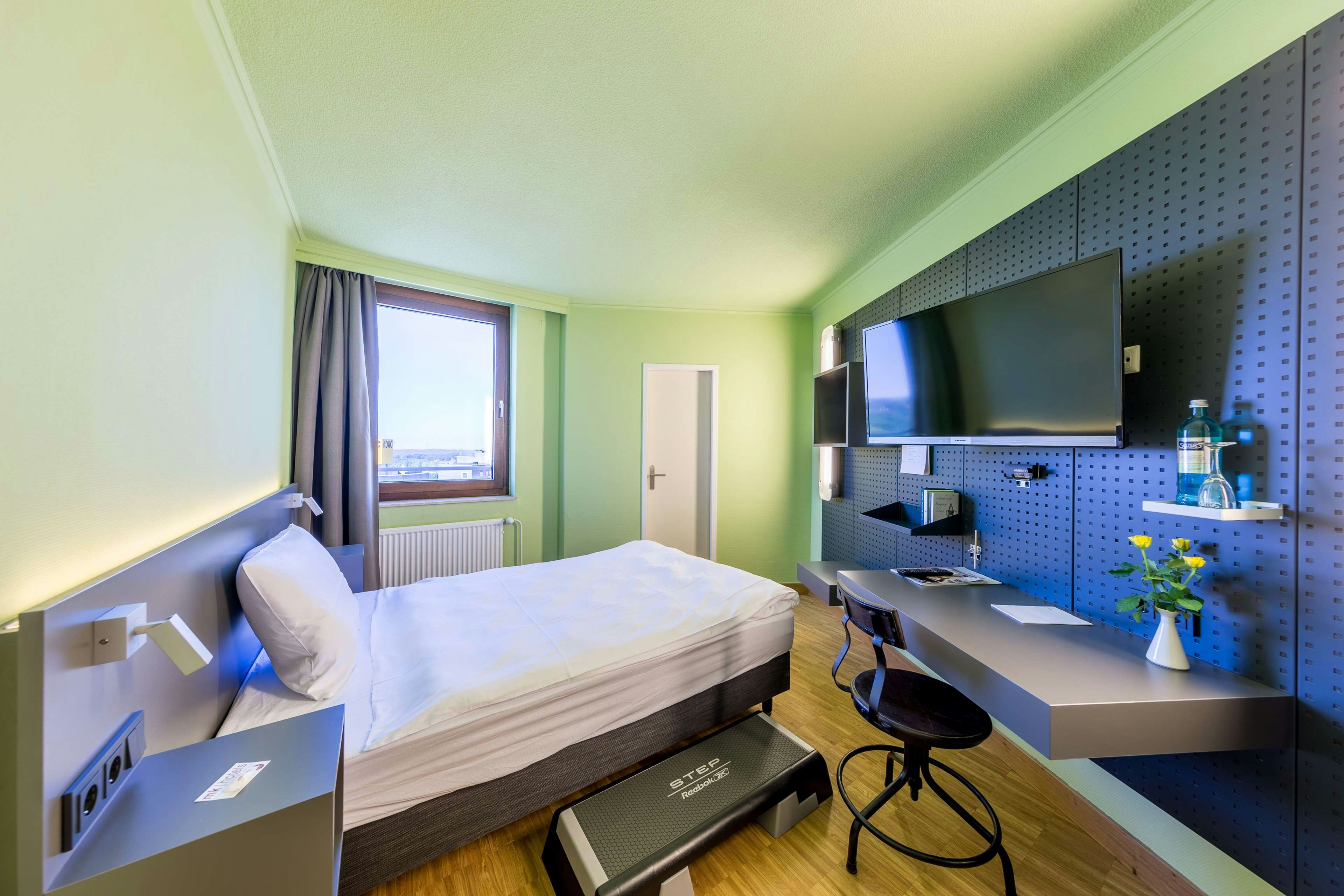 Mk Hotel Remscheid 11/61