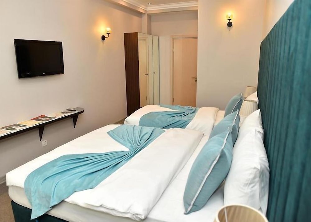 Karat Inn 19/50