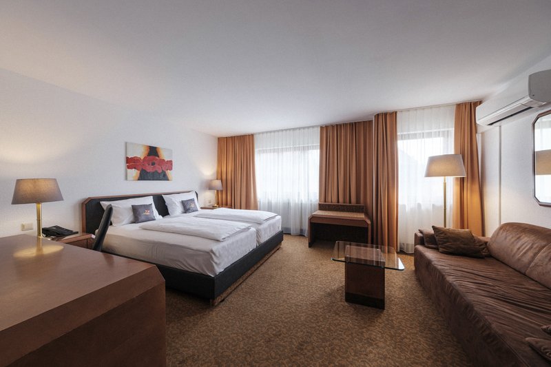 Hotel Flora Stuttgart - Mohringen 9/23