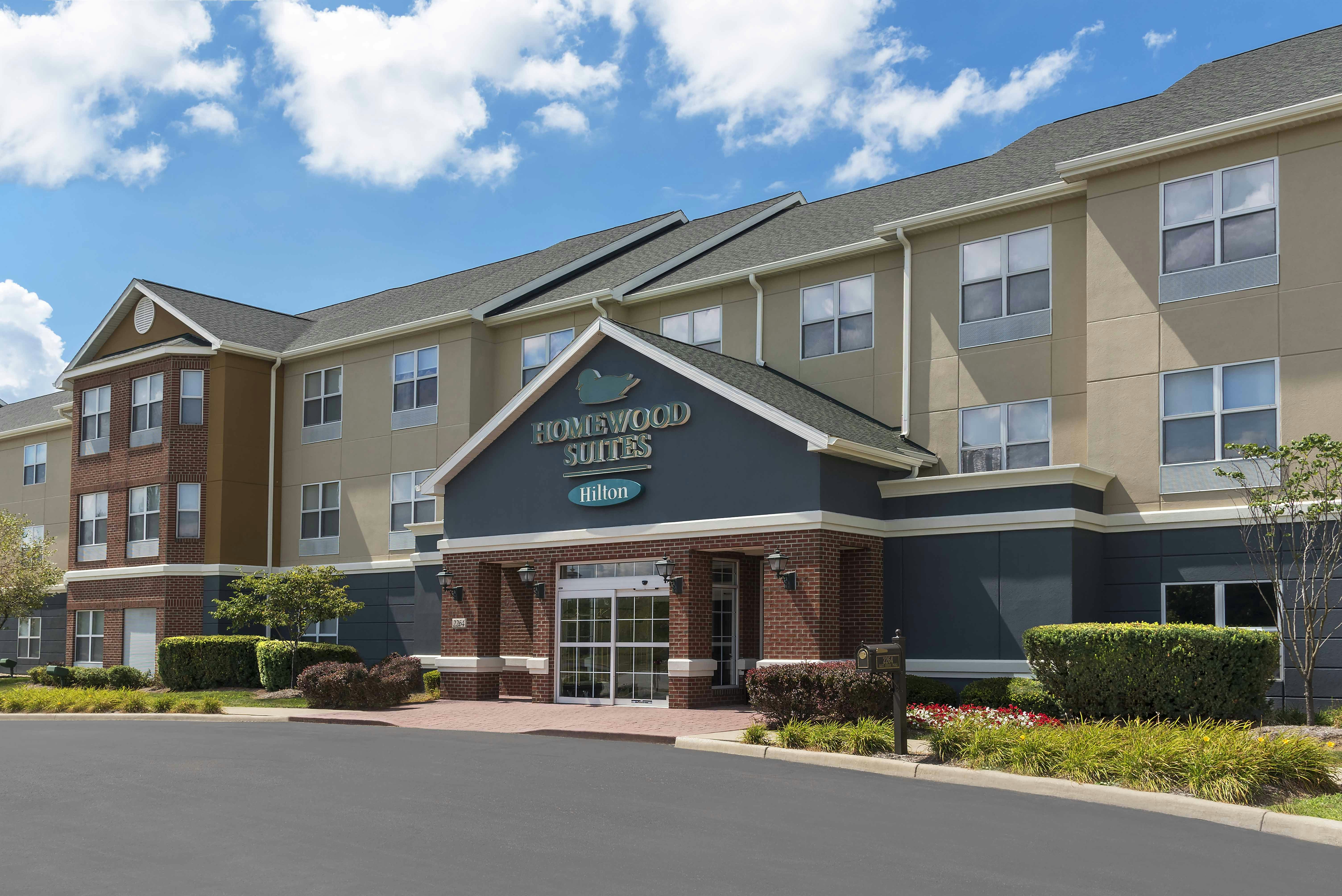 Homewood Suites By Hilton Indianapolis Airport Plainfield 1/17
