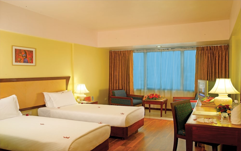 Classic Sarovar Portico 19/56