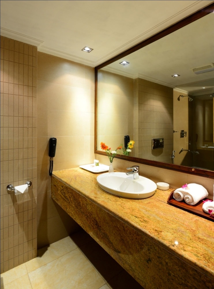 The Chariot Resort Spa 13/55