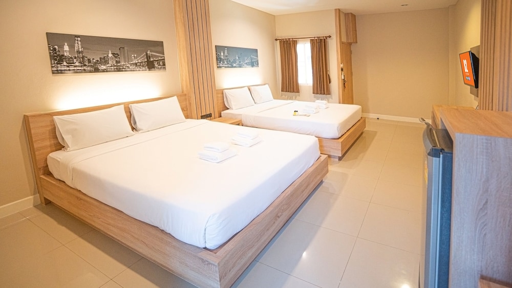 B2 Korat Night Market Boutique & Budget Hotel 9/19