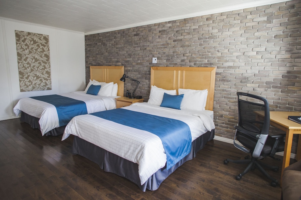 Hostellerie Baie Bleue 11/72