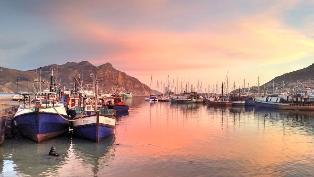 Hout Bay Beach Cottage 26/49