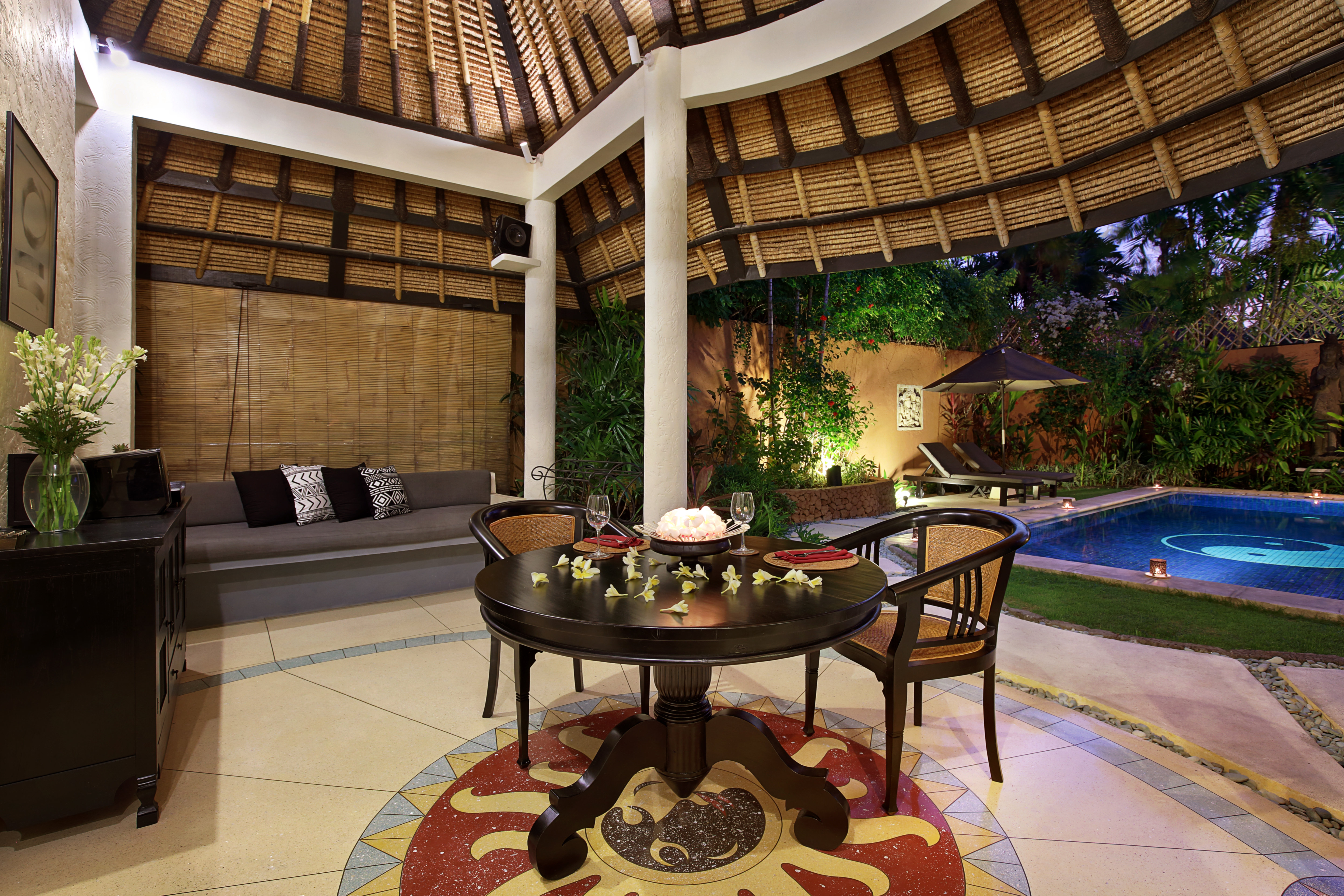 Impiana Private Villas Seminyak Hotel 31/44