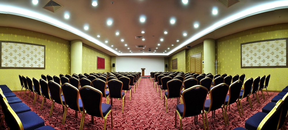 Demosan Otel Amp Spa 43/47